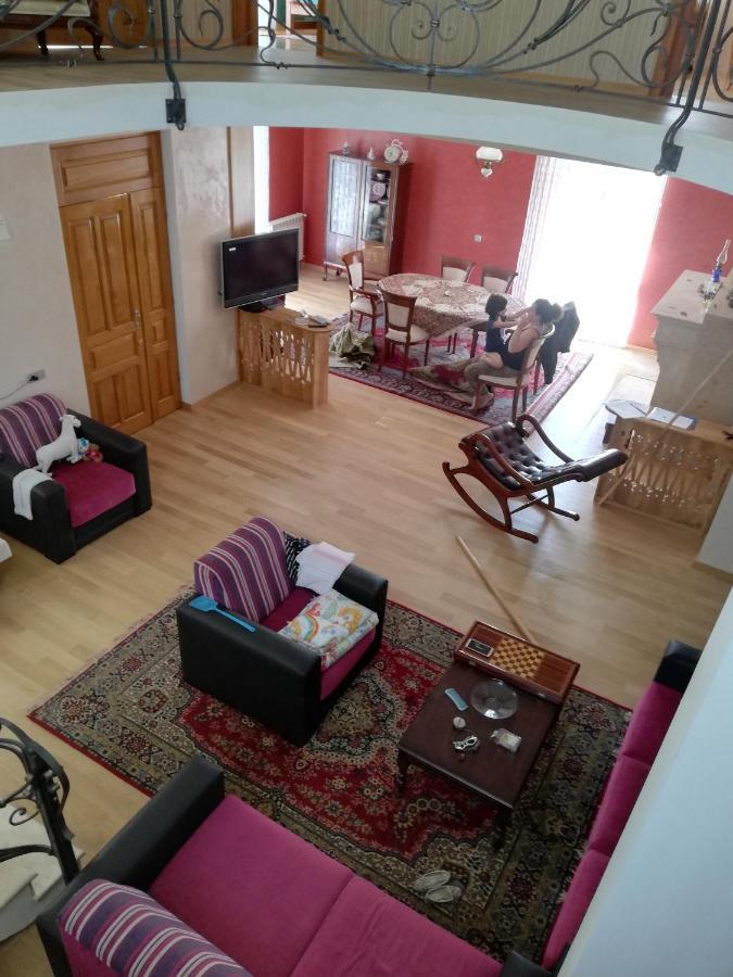 Villa "Zepuri" Dushet'i Luaran gambar